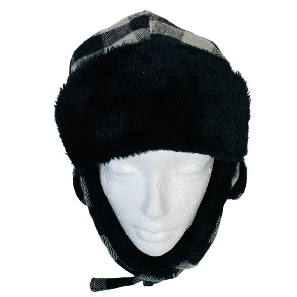 Buffalo Plaid Trapper Hat Thinsulate Insulation Winter Black Gray Checkered Flap - Picture 3 of 16